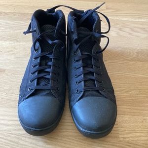 Like New Men's Black Altama Maritime Assault boots high tops